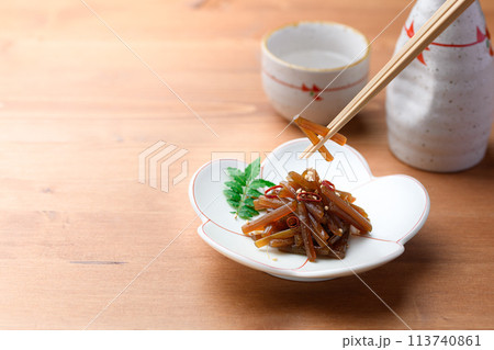 春の山菜料理 ふきの煮物 ( きゃらぶき ) 春の山菜料理 ふきの煮物 ( きゃらぶき ) 113740861