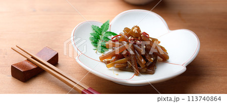 春の山菜料理 ふきの煮物 ( きゃらぶき ) 春の山菜料理 ふきの煮物 ( きゃらぶき ) 113740864