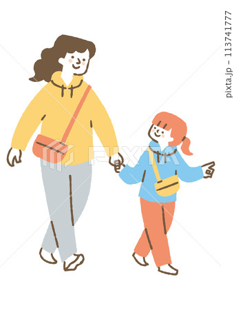 手を繋いで歩くお母さんと女の子_色 113741777