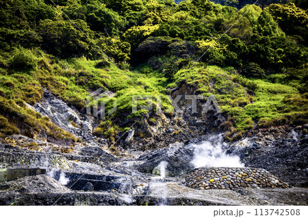 湯気 蒸気 水蒸気 113742508