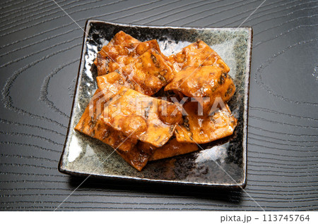 秋田の郷土銘菓、かりんとう 113745764