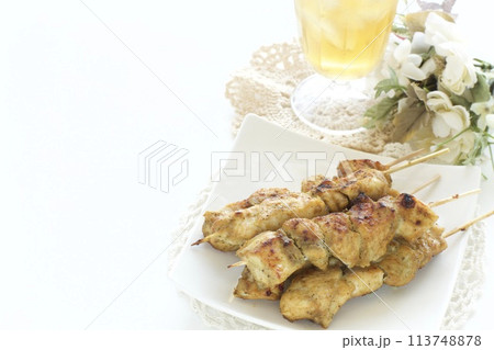 インドネシア串焼きサテ・アヤム 113748878
