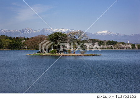 春の南湖公園と那須連山 春の南湖公園と那須連山 113752152