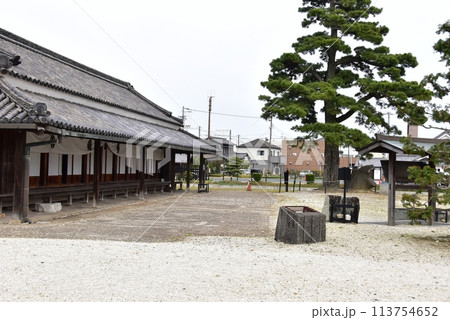 静岡県湖西市　新居関所の面番所 113754652