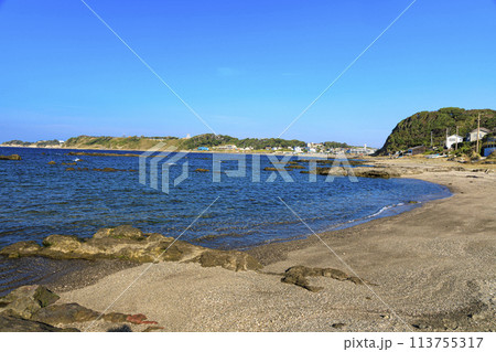 美しい海岸の風景 113755317