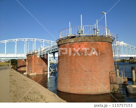 柴島浄水場取水塔 113757153