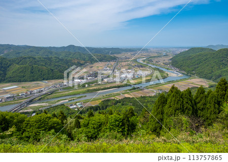 霊石山から見た千代川 鳥取県鳥取市河原町 霊石山から見た千代川 鳥取県鳥取市河原町 113757865