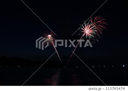海上花火大会　花火大会　日本海　夏 113765474