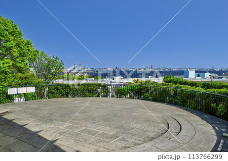 横浜市　港の見える丘公園　展望台 113766299