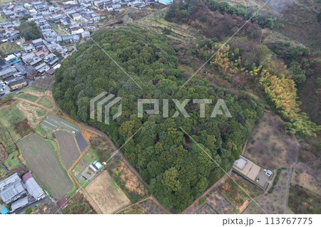 天理市にある西殿塚古墳 113767775