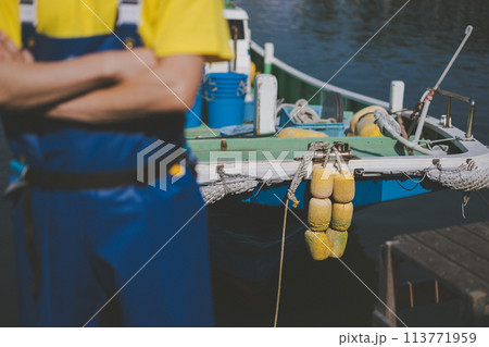 fisherman 113771959