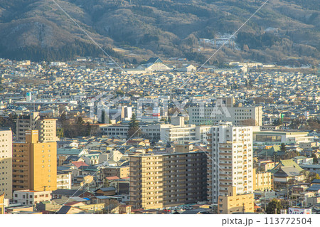 山形駅前の風景 113772504