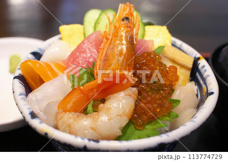 海鮮丼 海鮮丼 113774729