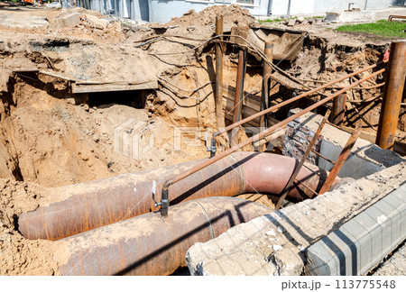 Replace water pipes, heating main repair and renovation Replace water pipes, heating main repair and renovation 113775548