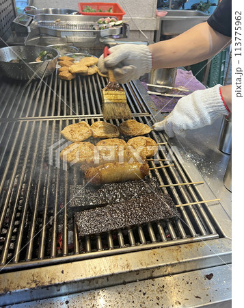 豚の血のおもち BBQ バーベキュー 113775962