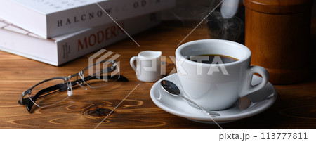 少し贅沢なひととき コーヒータイム ( ホットコーヒー ) 少し贅沢なひととき コーヒータイム ( ホットコーヒー ) 113777811