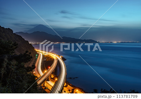 薩埵峠からの富士山の眺望 113781709