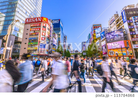 日本の東京都市景観 復活インバウンド…外国人観光客らで賑わう秋葉原などを望む…=19日 日本の東京都市景観 復活インバウンド…外国人観光客らで賑わう秋葉原などを望む…=19日 113784868
