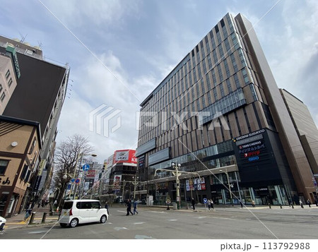 札幌市すすきの4丁目交差点 113792988