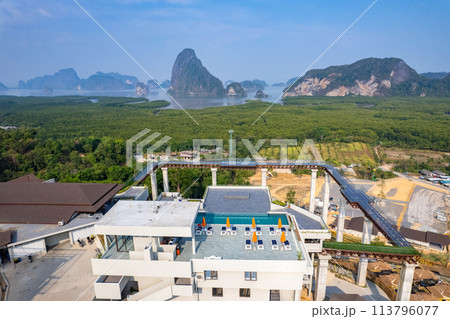 Samet Nangshe viewpoint, view of Koh Phra Wat Noi, in Phang Nga bay, Thailand 113796077