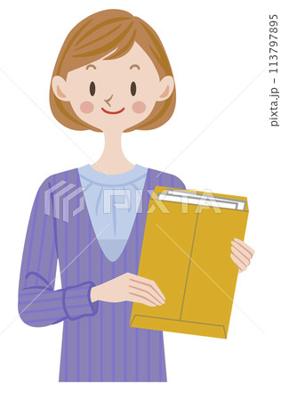 書類を持つ女性 書類を持つ女性 113797895
