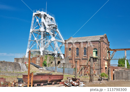 【三井三池炭鉱 万田坑】 熊本県荒尾市原万田 113798300