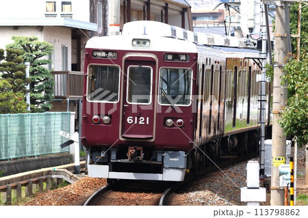 【阪急】6000系（甲陽線：夙川駅） 113798862