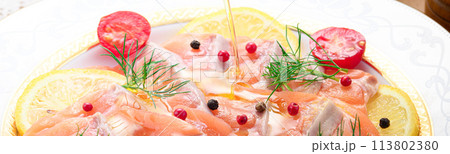 サーモンのカルパッチョ 113802380