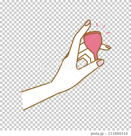 女性の健康：生理用品の月経カップを持つキレイな女性の手のイメージ 113808310