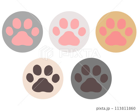 シンプルな猫の肉球イラスト 113811860