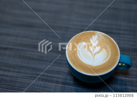 ラテアート　カフェ　サムネイル画像 113812008