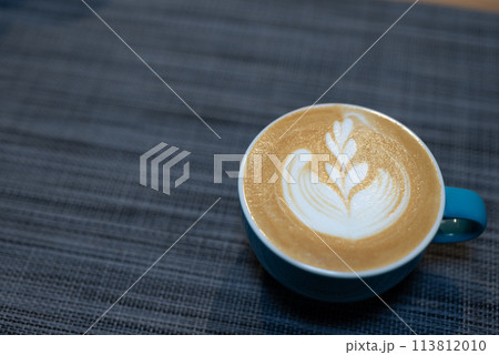 ラテアート　カフェ　サムネイル画像 113812010