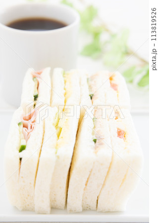 おいしいミックスサンド おいしいミックスサンド 113819526