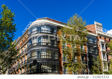 Old Luxury Residential Buildings in Jeronimos area in Central Madrid 113823152