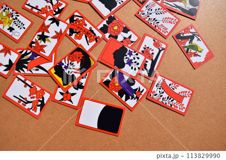 花札 絵札 カードゲーム 113829990