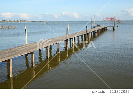 Bana Wooden Bridge is a wooden bridge built with the cooperation of the community. Built to stretch all the way to Pattani Bay, you can take a walk to admire the atmosphere of the sea. Bana Wooden Bridge is a wooden bridge built with the cooperation of the community. Built to stretch all the way to Pattani Bay, you can take a walk to admire the atmosphere of the sea. 113832025