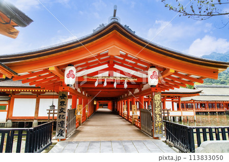 広島 嚴島神社　東回廊入口 113833050
