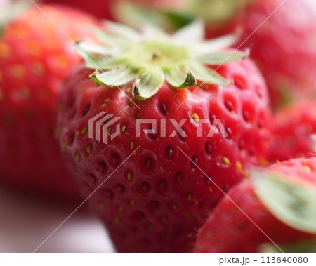 いちご 5:4 113840080
