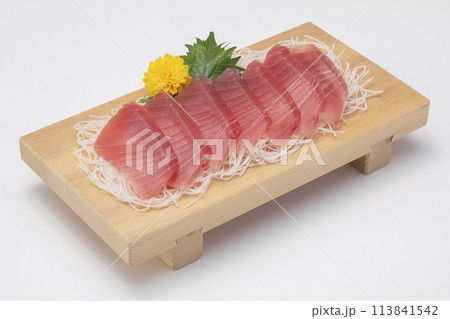キハダマグロ　刺身 113841542