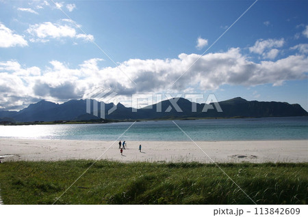 Coast of Norway sea in clouds of haze. Cloudy Nordic day on Lofoten islands 113842609