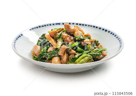 秋田県の野菜、ふくたちと鶏肉の炒め物 113843506