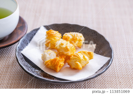 揚げおかき 揚げおかき 113851069