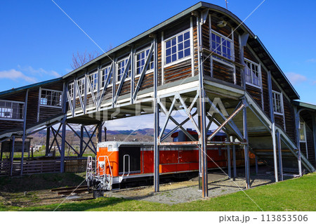 クロフォード公園の跨線橋 113853506