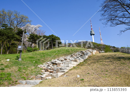 漢陽都城とNソウルタワー【韓国ソウル】 漢陽都城とNソウルタワー【韓国ソウル】 113855393