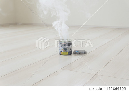 燻煙剤　害虫駆除 113866596