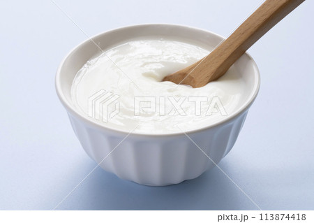 ヨーグルト ヨーグルト 113874418