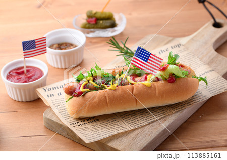 ホットドッグ ホットドッグ 113885161