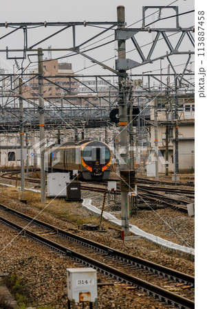 四国方面から走行してきたの特急列車しおかぜ 113887458