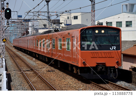 大阪環状線を走る201系外回り普通電車8両 113888778