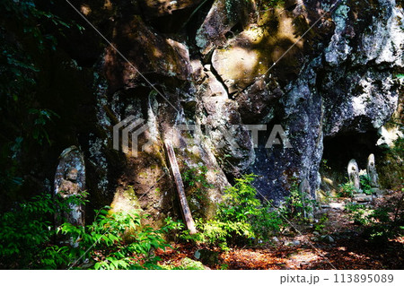 長崎 佐賀 多良岳 六体地蔵菩薩立像 長崎 佐賀 多良岳 六体地蔵菩薩立像 113895089
